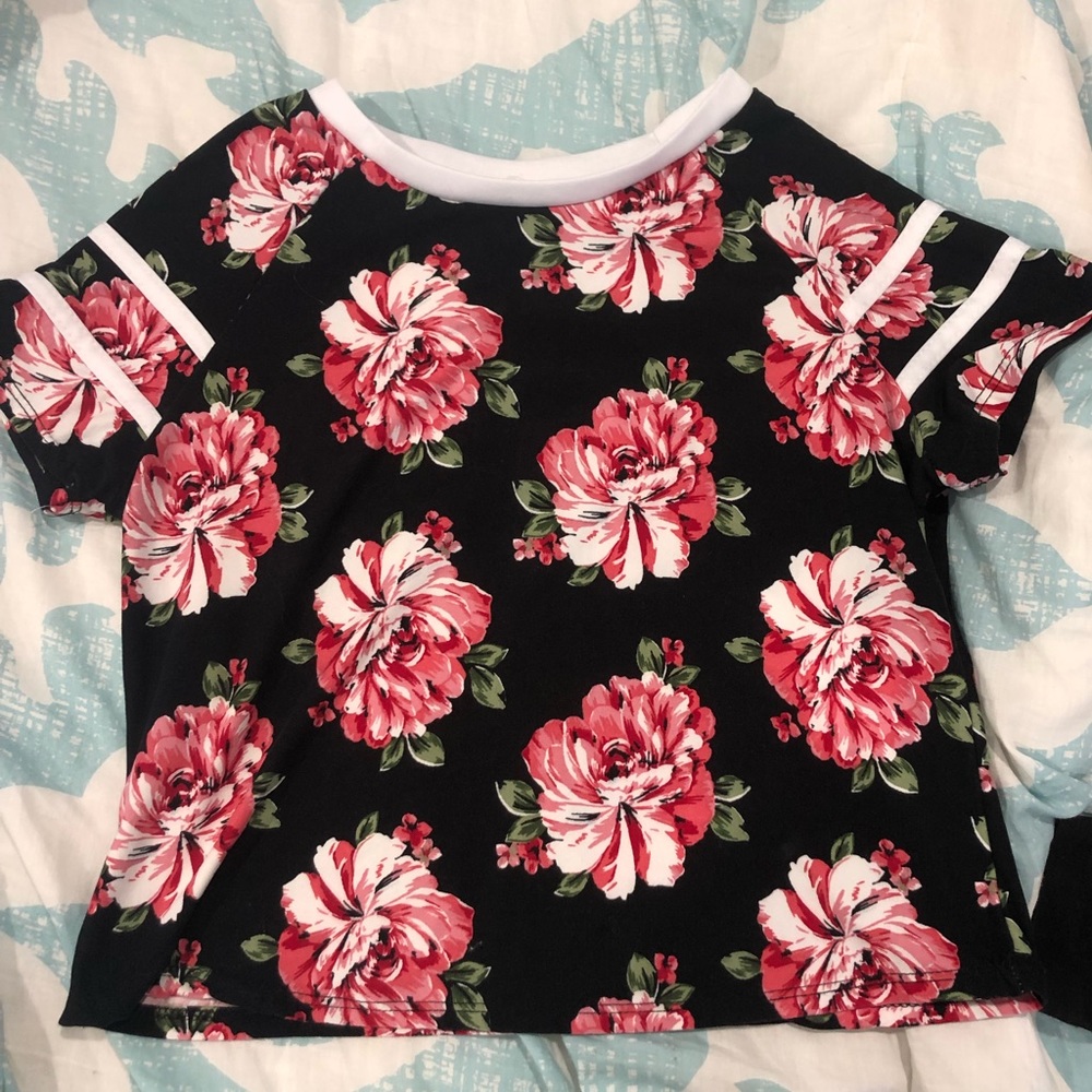 Floral Cropped Tshirt